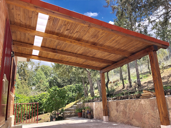 Porches con tragaluz pergolas teja translúcida